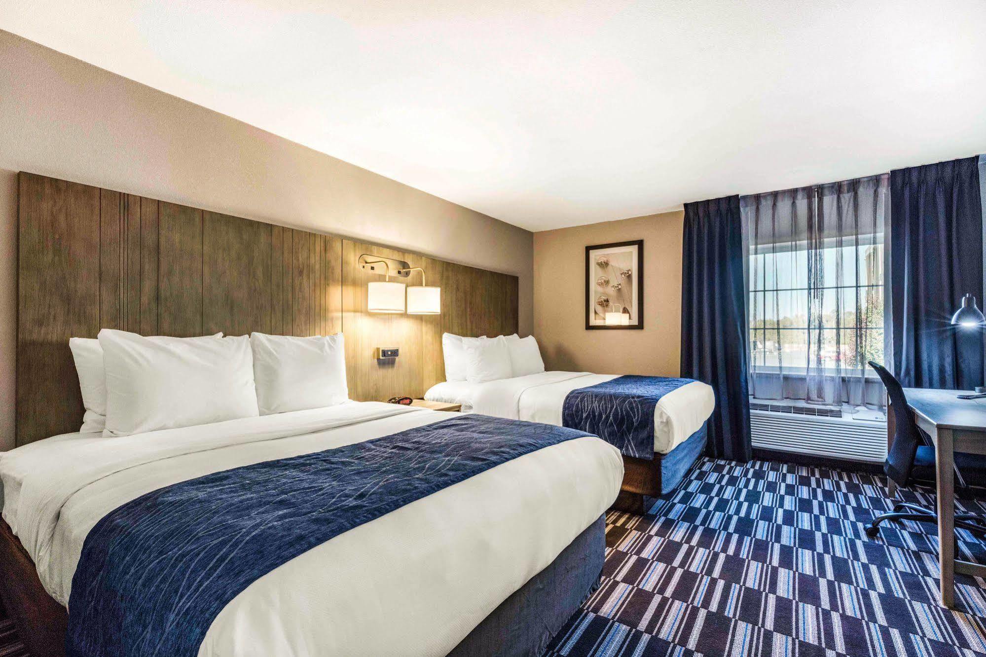 Comfort Inn Airport Memphis Buitenkant foto